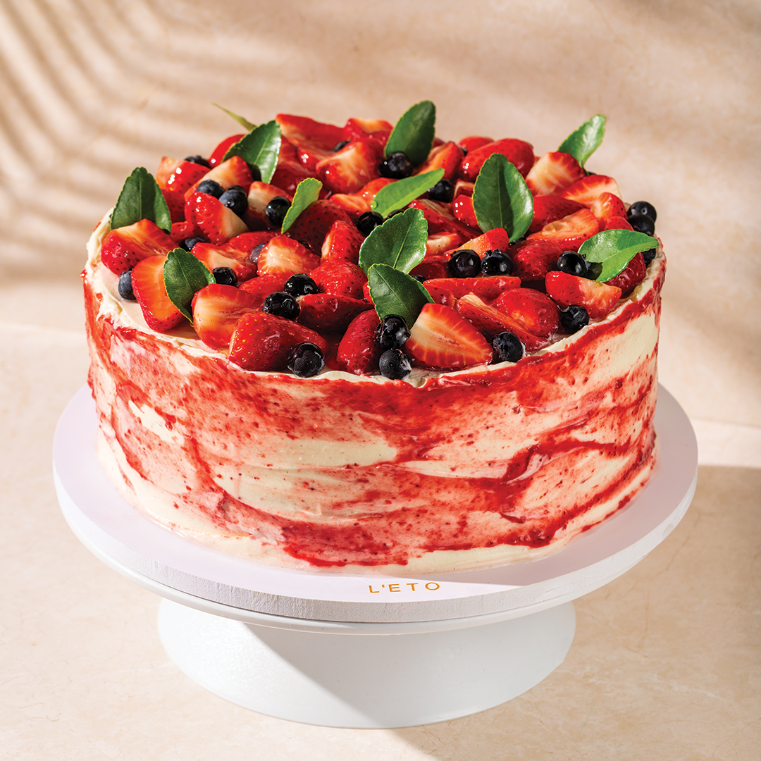 Summer Berries Vanilla Cake